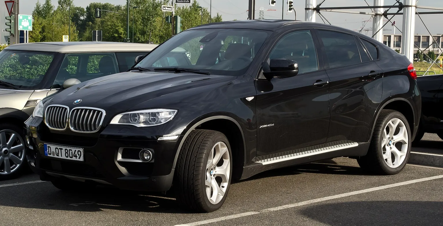 2013 BMW X6 xDrive40d (E71, Facelift) in Düsseldorf