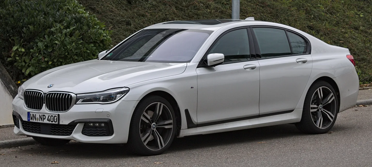 BMW 7-Series (G11), the generation unveiled in 2015.