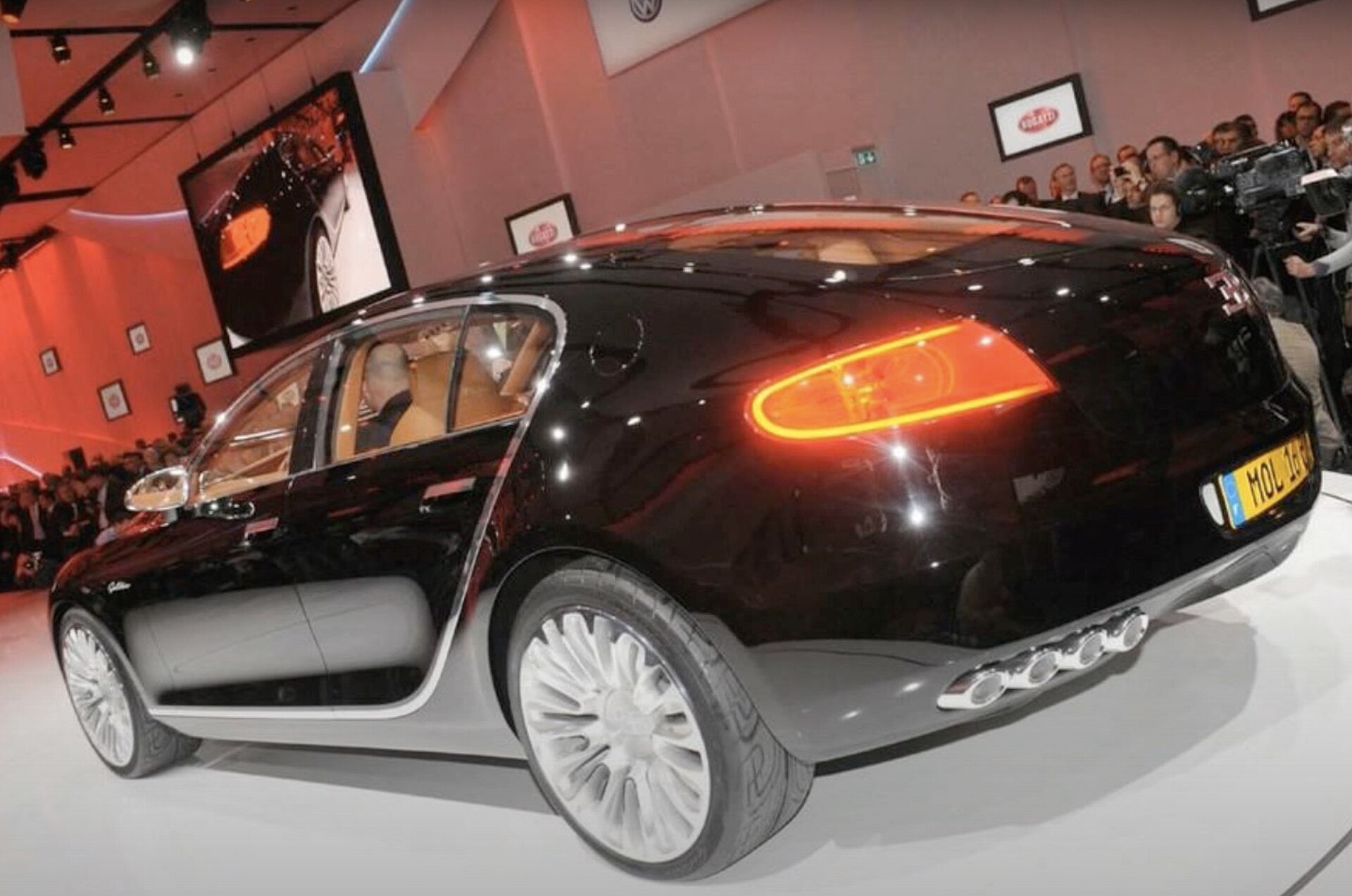 Bugatti 16C Galibier concept, rear side view