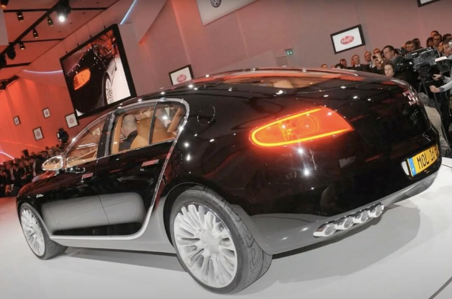 Bugatti 16C Galibier concept, rear side view