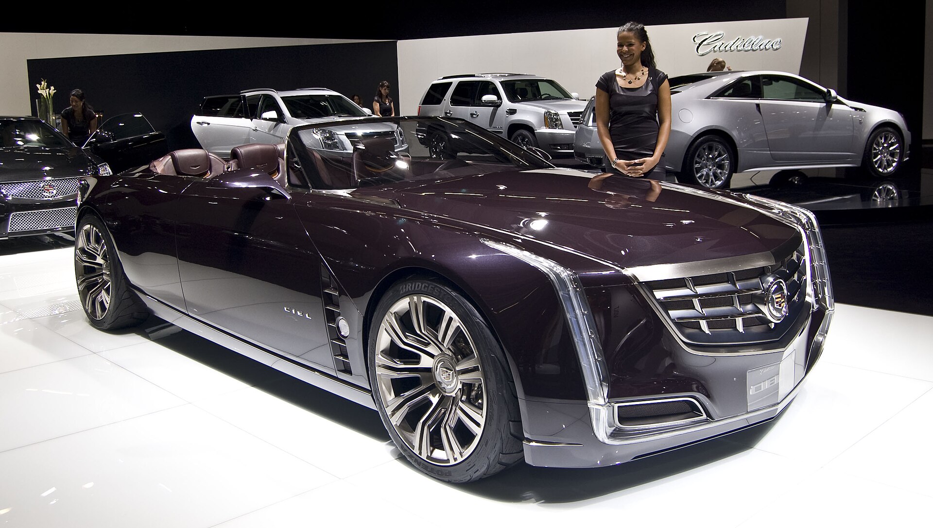 Cadillac Ciel Concept at an auto show, 2011.