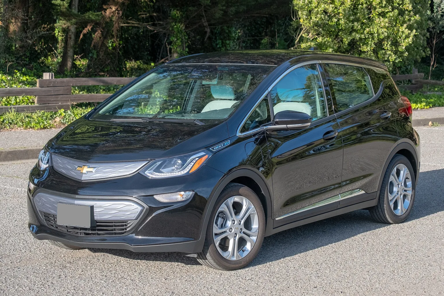 2019 Chevrolet Bolt EV in a parking lot