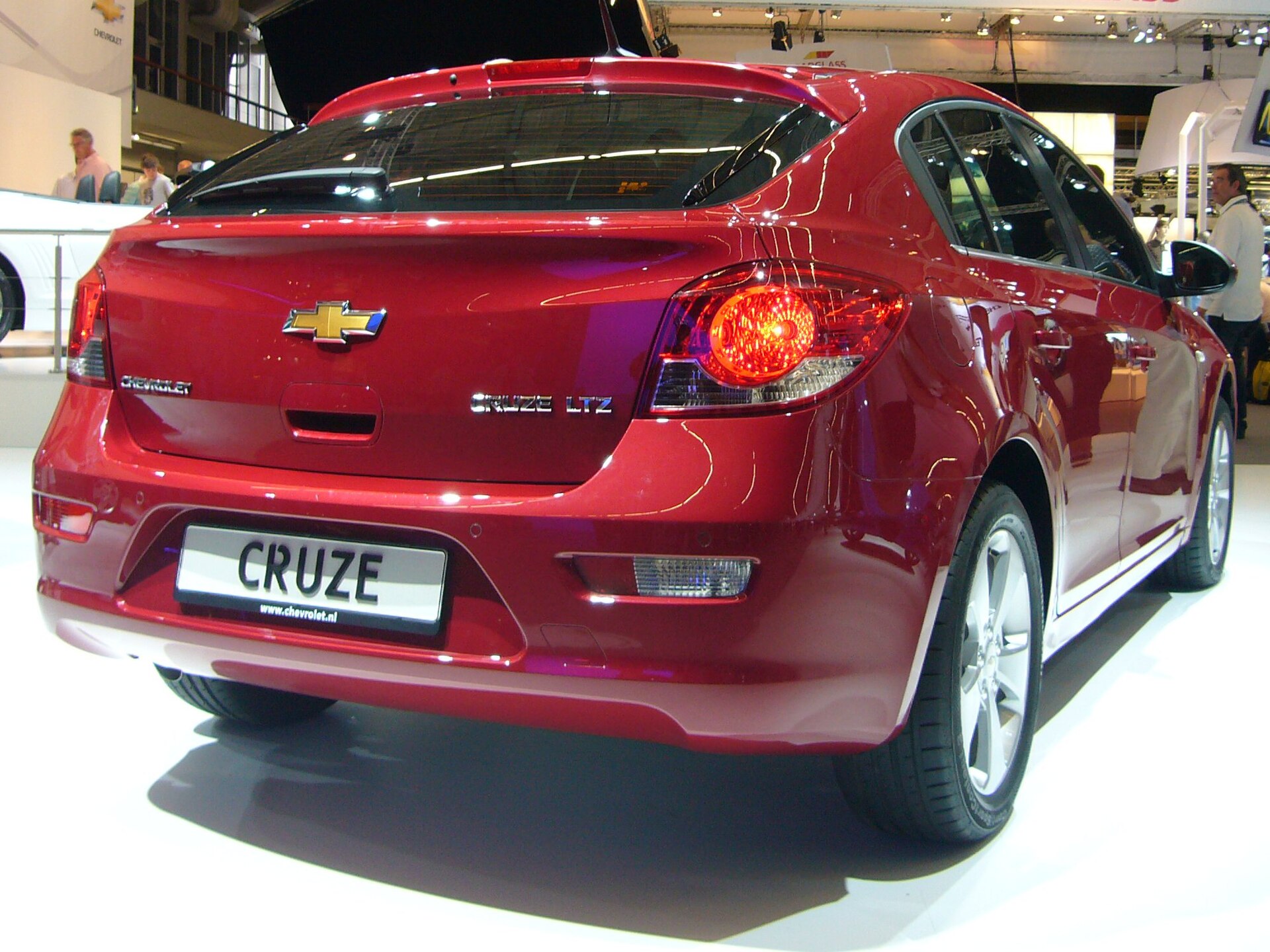 Chevrolet Cruze hatchback (rear view), J300 generation