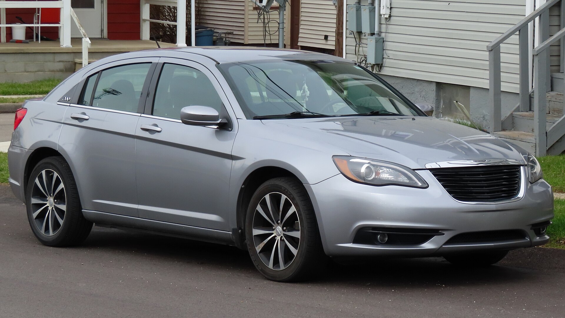 2013 Chrysler 200 Limited with S Appearance Package