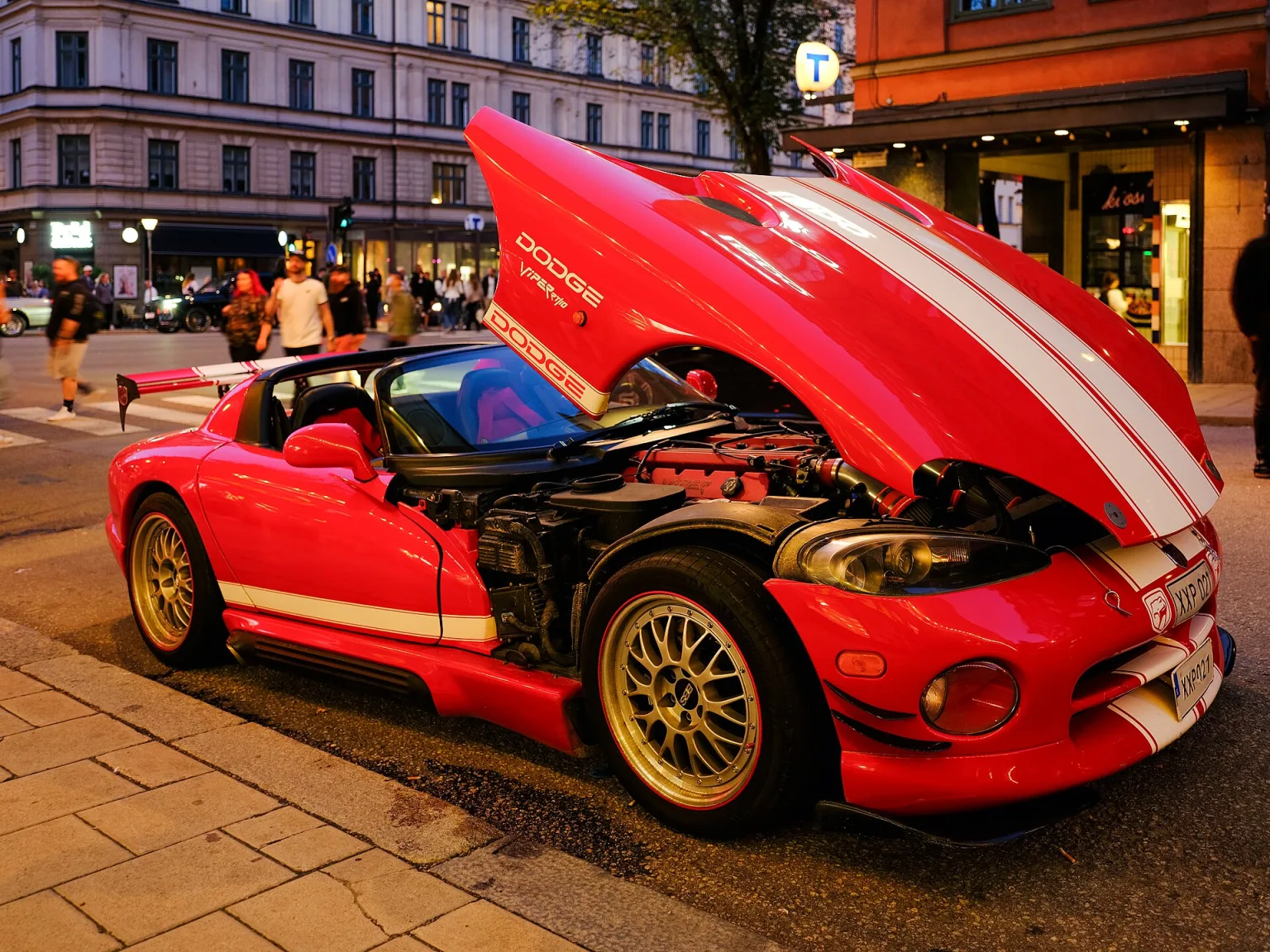 1994 Dodge Viper, similar to those donated to schools in the 1990s-2000s.