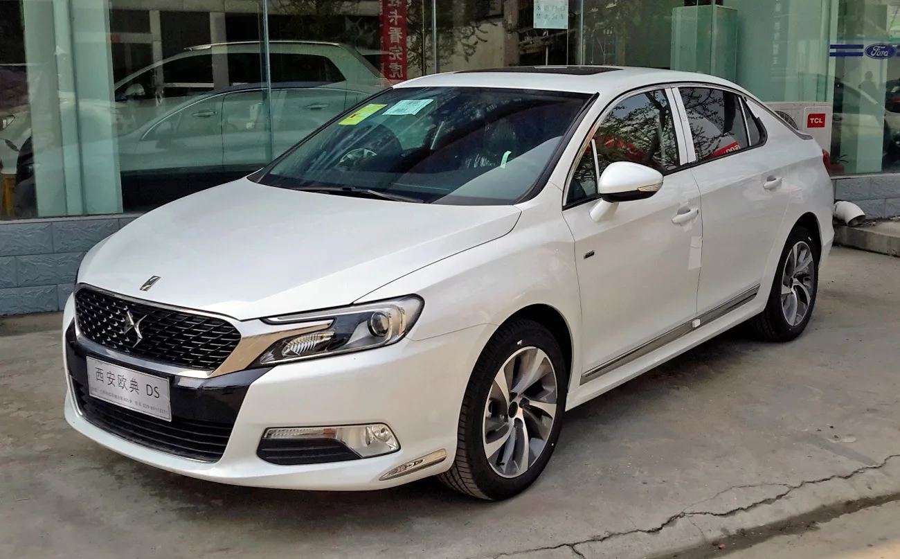 2015 DS 5LS saloon in China