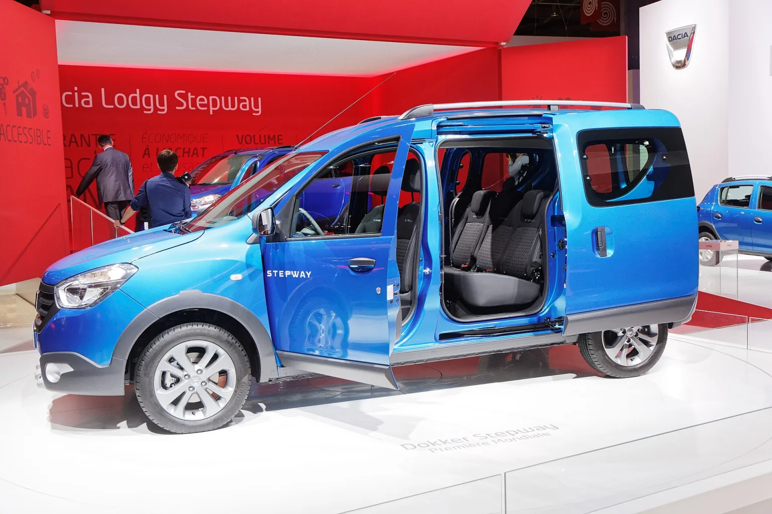 Dacia Dokker Stepway at the 2014 Paris Motor Show