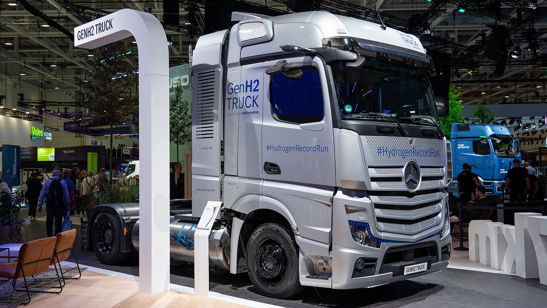 Mercedes-Benz GenH2 Truck at IAA Transportation 2024