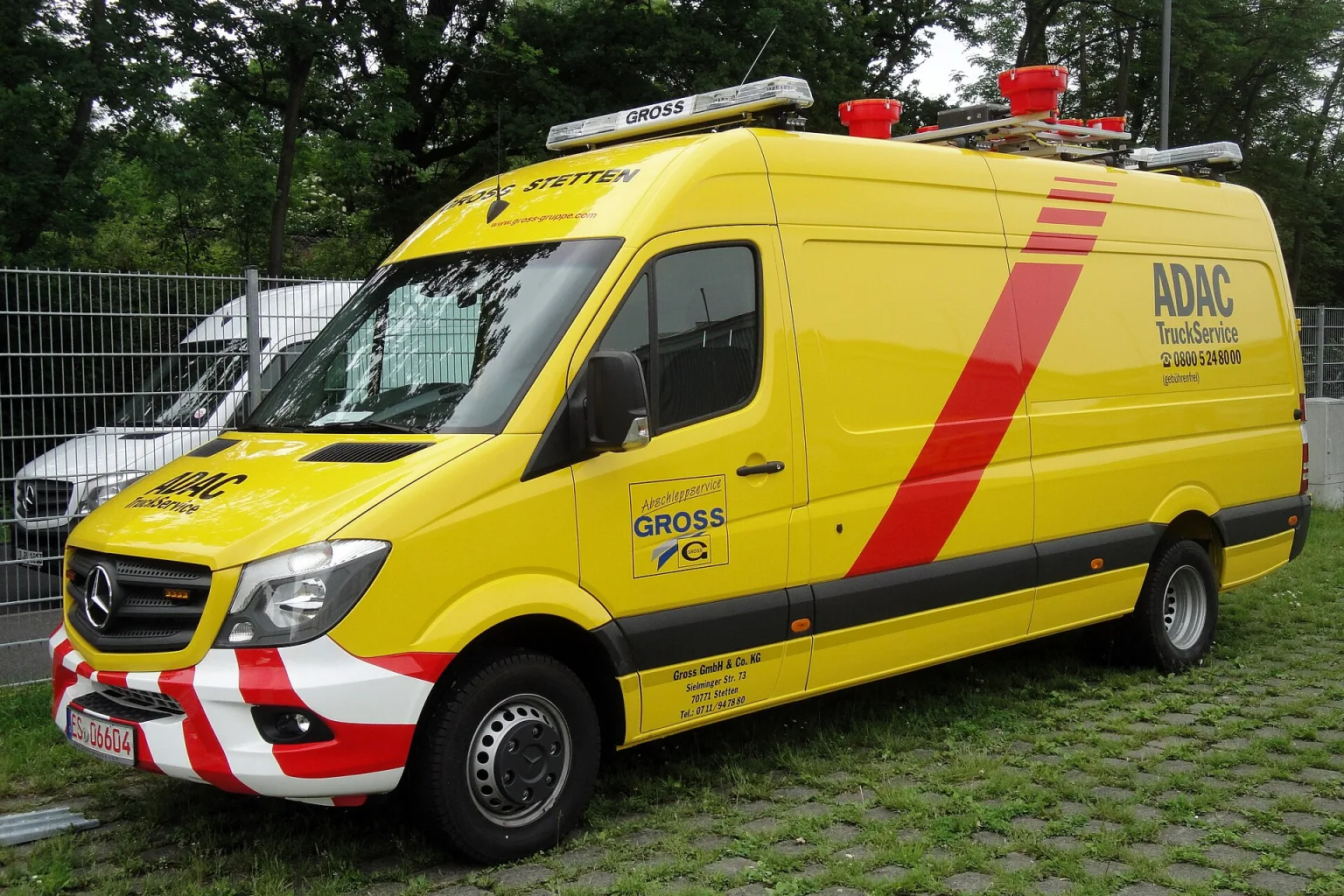 Mercedes-Benz Sprinter van, exterior view, 2014 generation