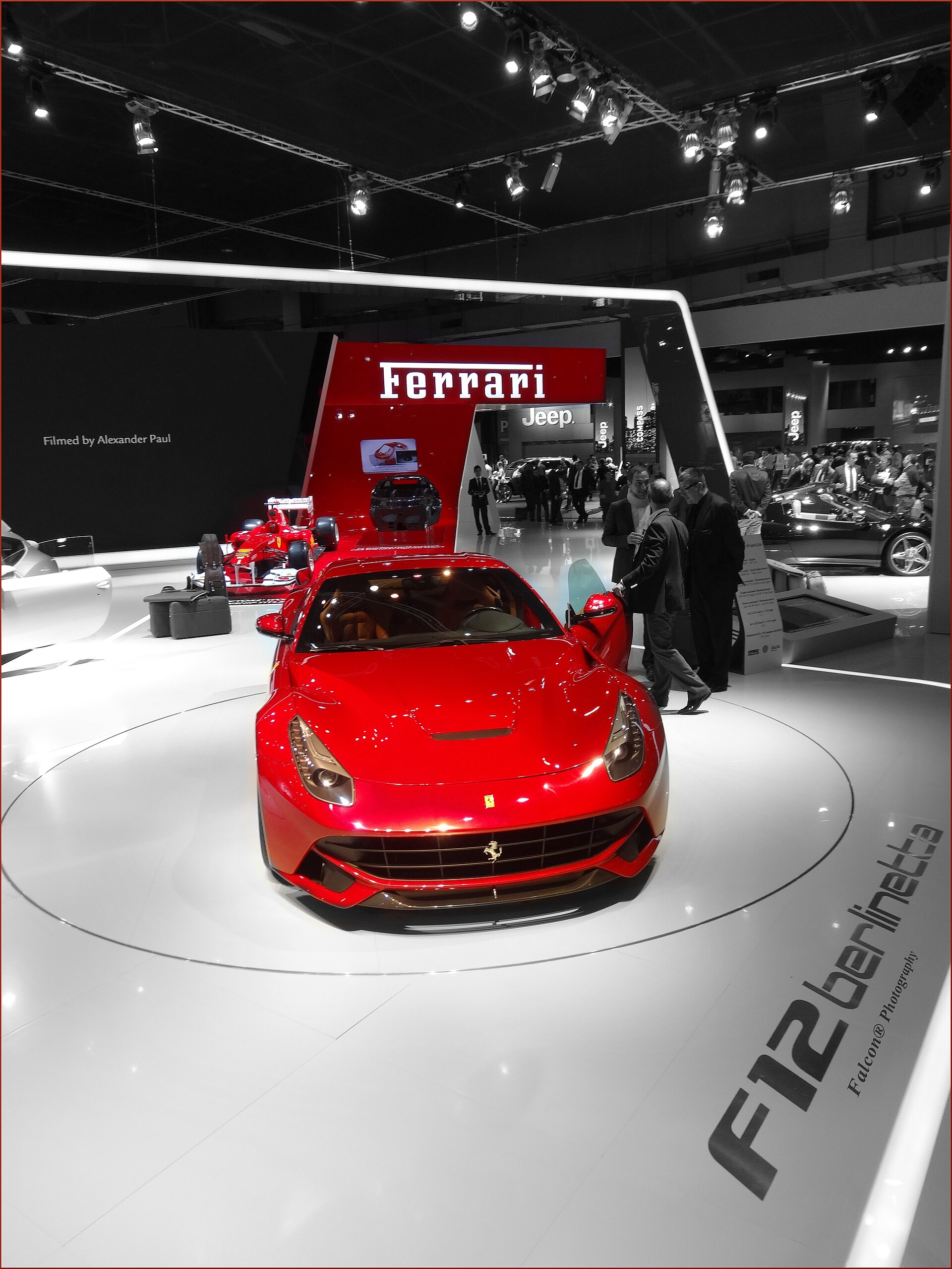 Ferrari F12 Berlinetta (2013) front view
