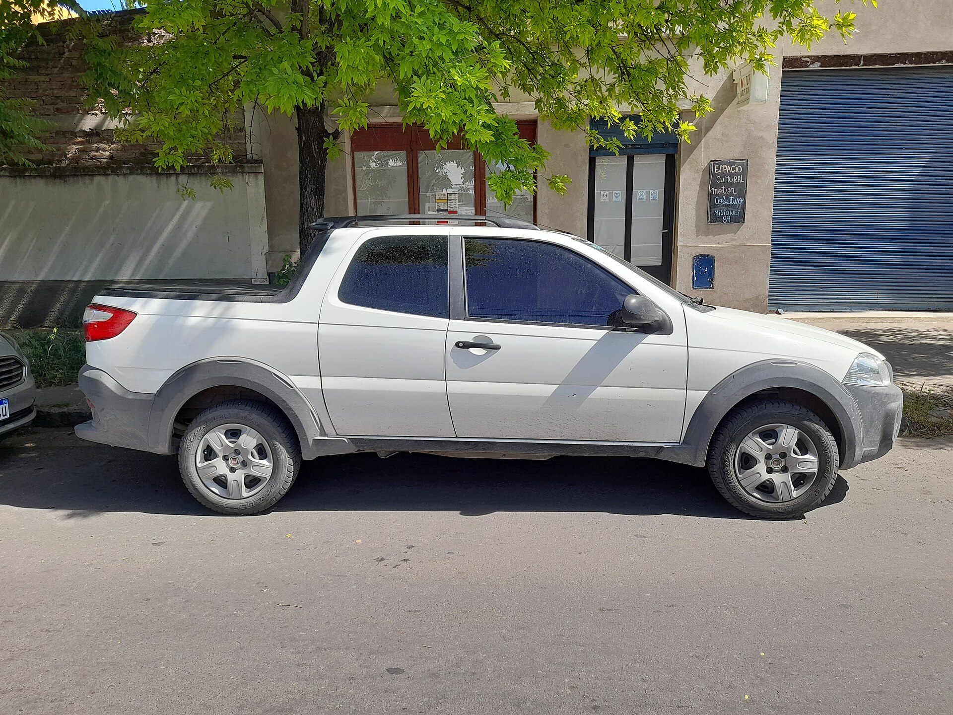 Fiat Strada double cab pick-up