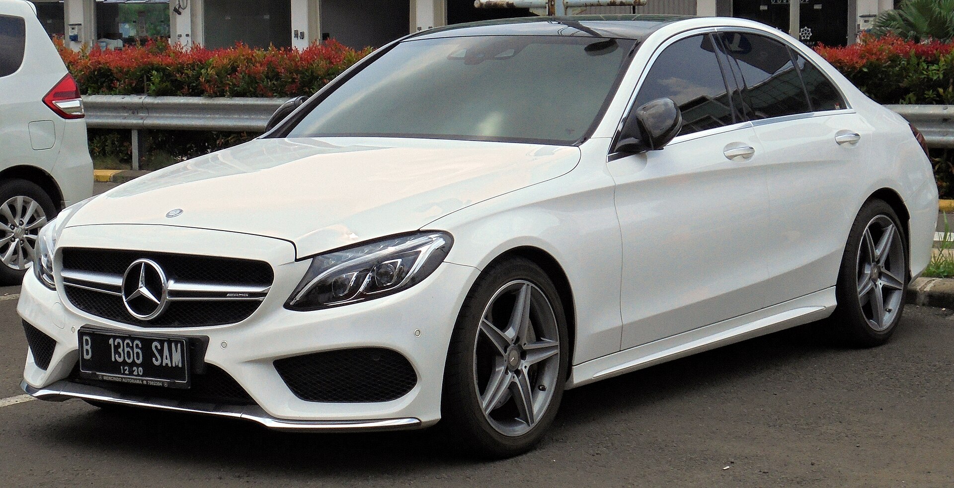 2015 Mercedes-Benz C 250 AMG Line sedan (W205)