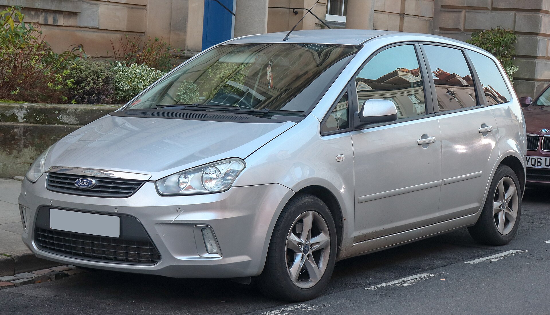 2010 Ford C-Max Zetec TD 115 1.8, front view