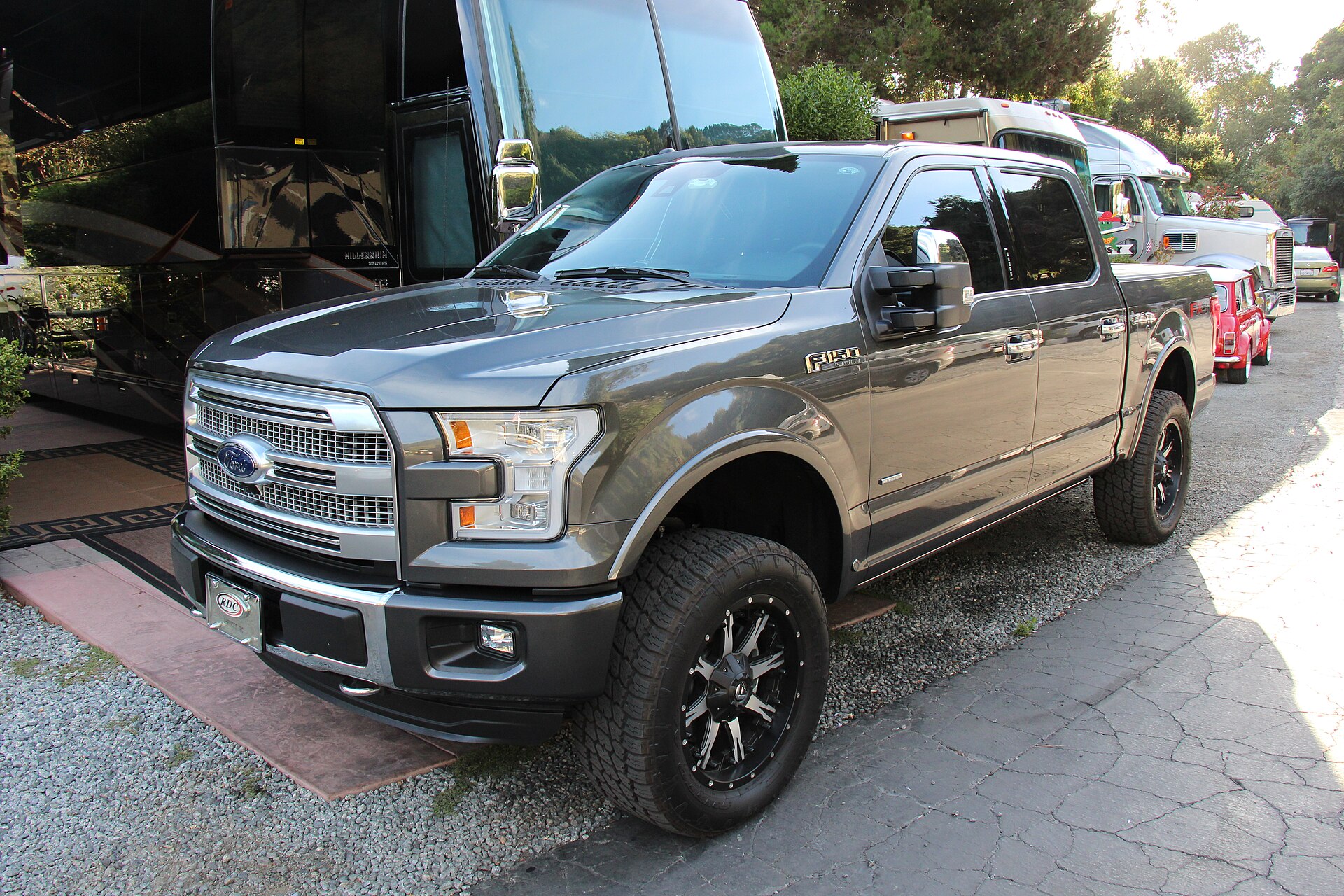 2015 Ford F-150 Platinum Crew Cab
