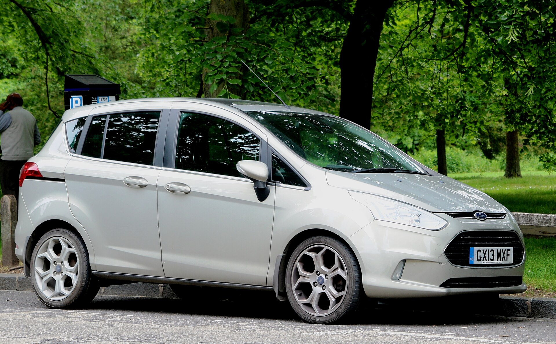 2013 Ford B-Max (B232) diesel, matching the article's subject.