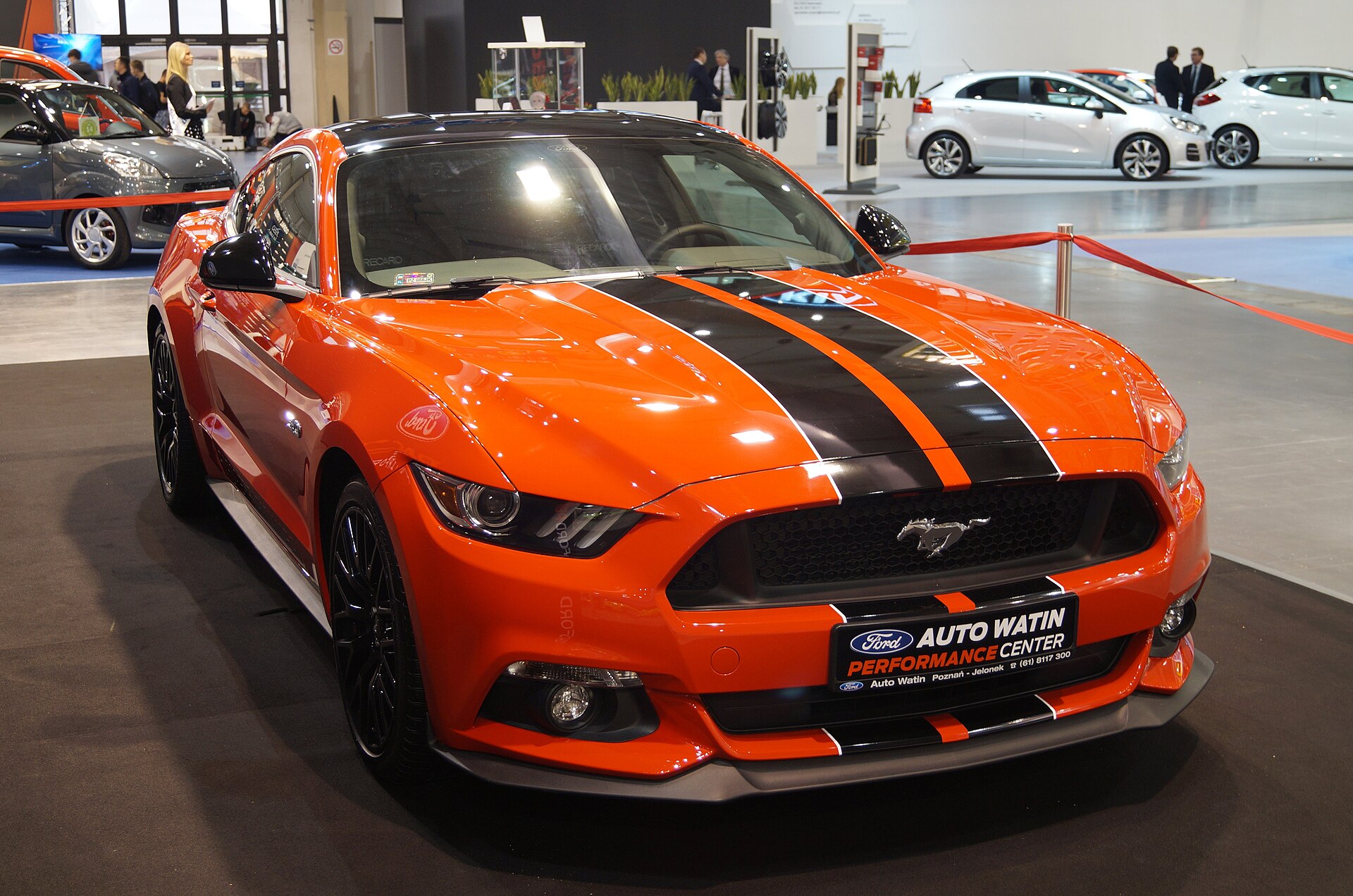 2016 Ford Mustang (sixth generation) front view
