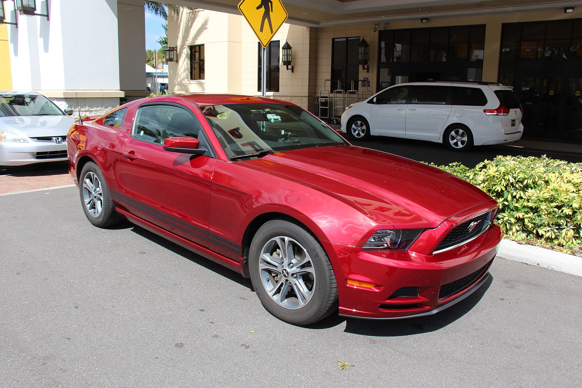 2013 Ford Mustang V6 Coupe
