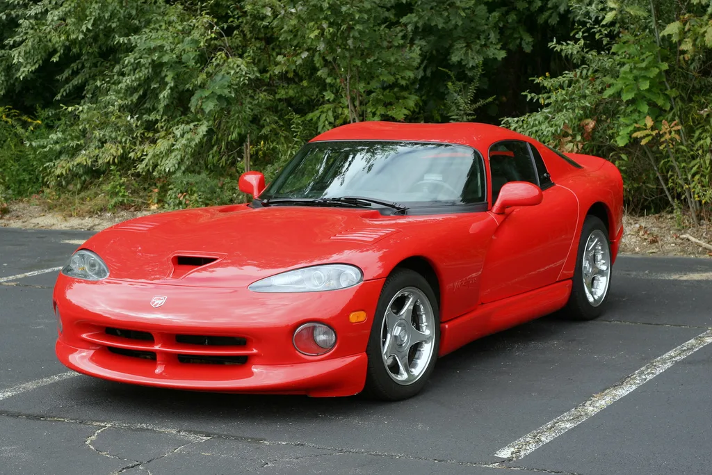 Red Dodge Viper GTS