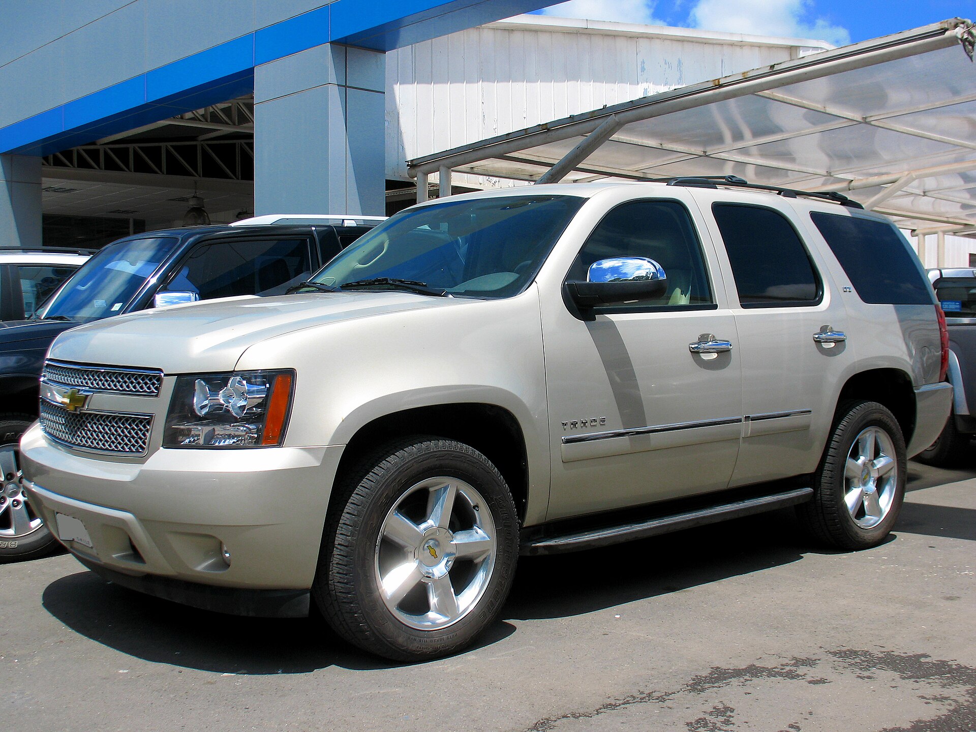 2012 Chevrolet Tahoe LTZ, relevant to the Arlington SUV plant article.