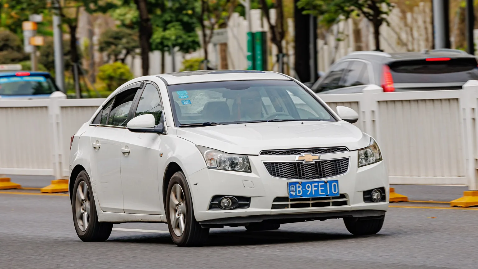 Chevrolet Cruze (J300) sedan, first generation
