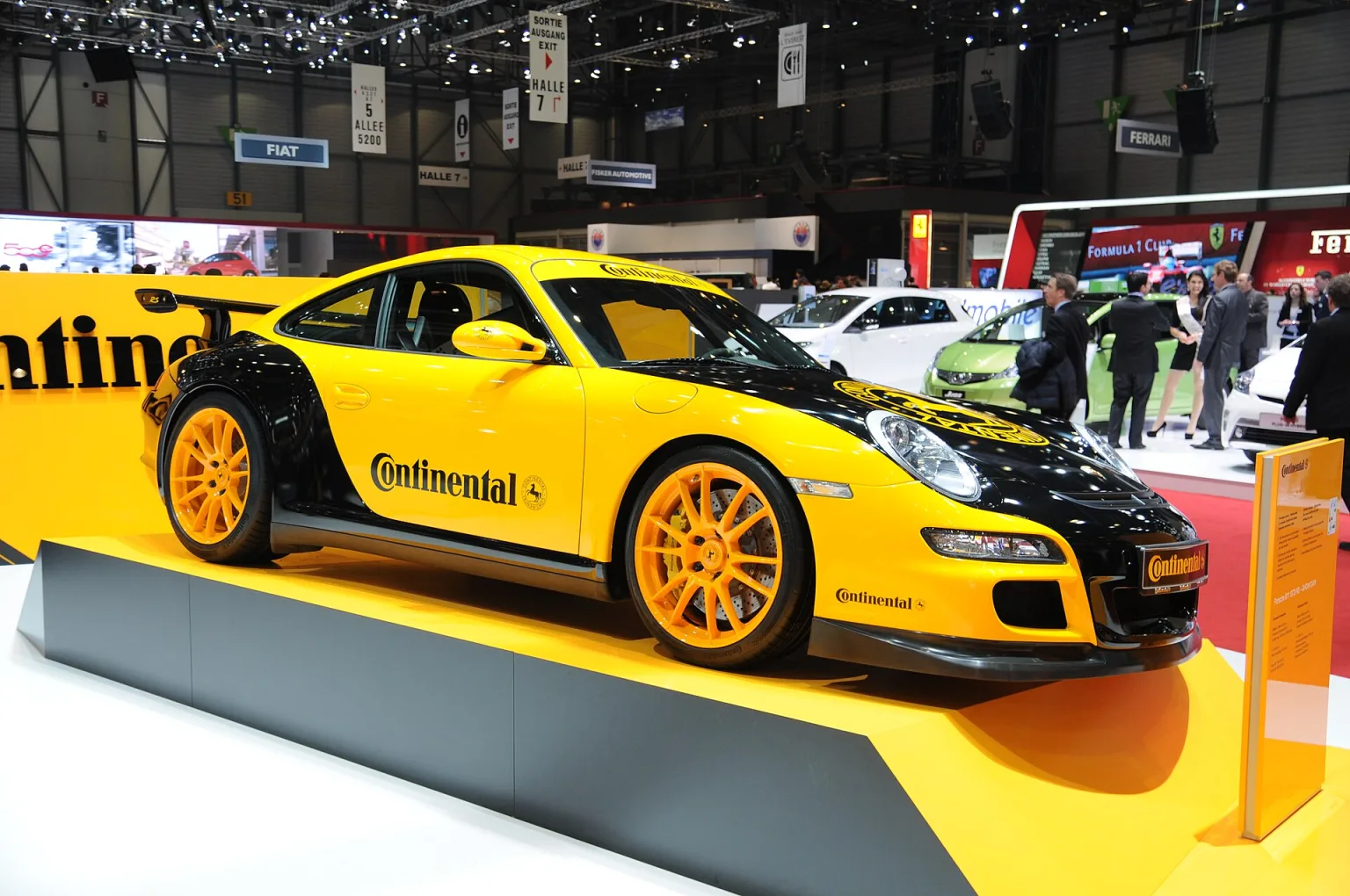 Lamborghini Gallardo Spyder at the 2013 Geneva Motor Show