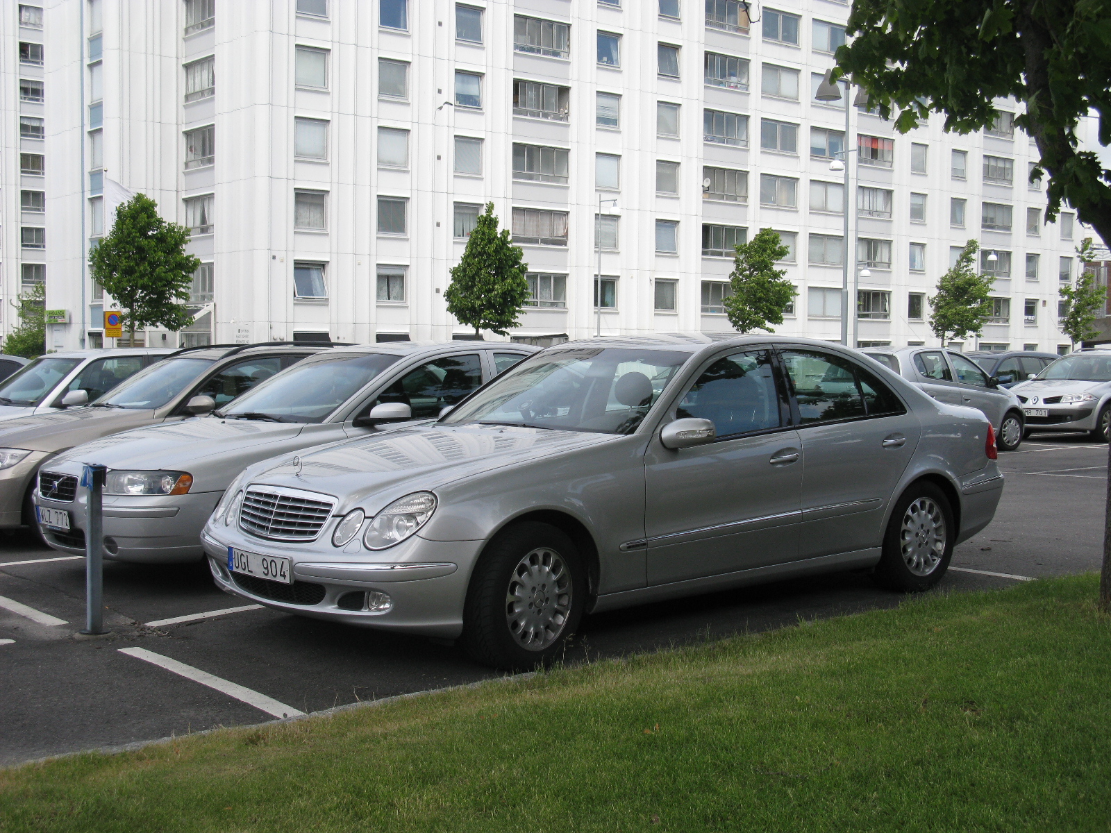 Mercedes-Benz E270 CDI W211