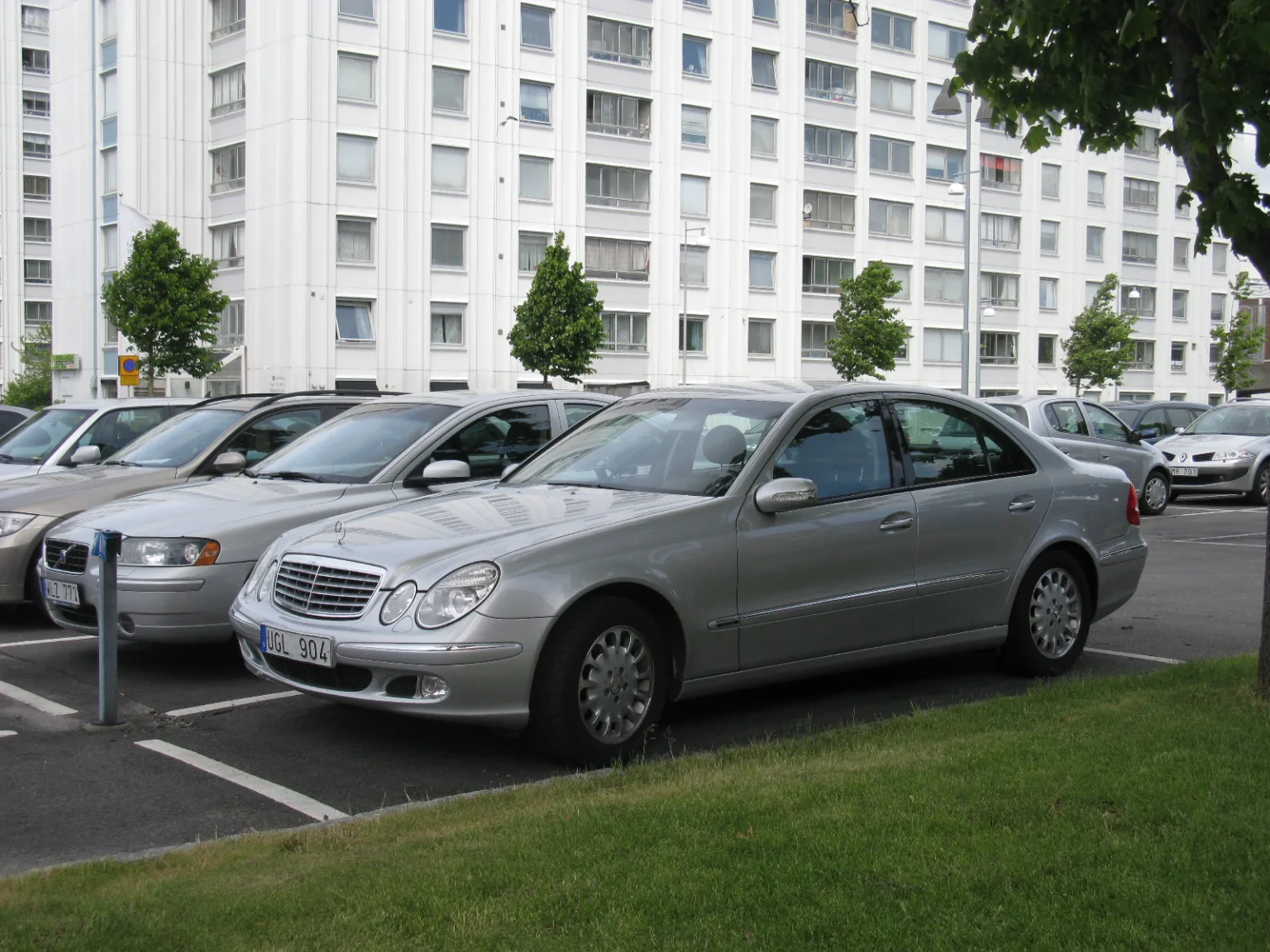 Mercedes-Benz E270 CDI W211