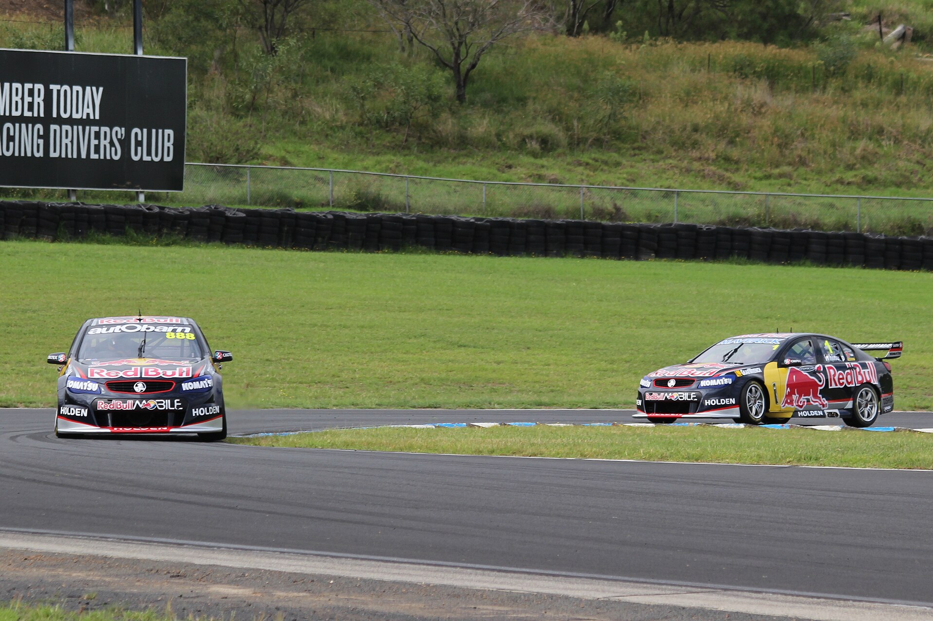 Red Bull Racing Australia Holden Commodore V8 Supercar, 2013 test