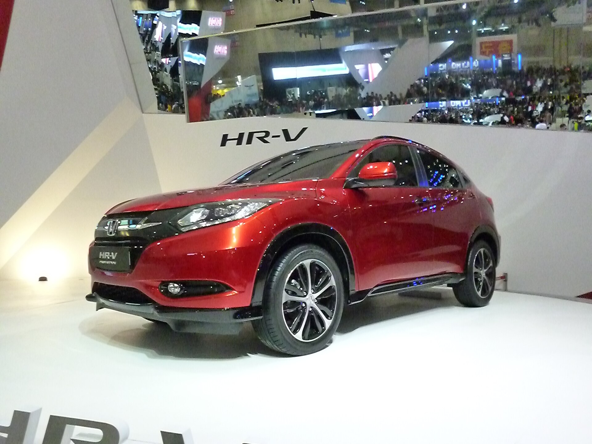 2015 Honda HR-V, front view