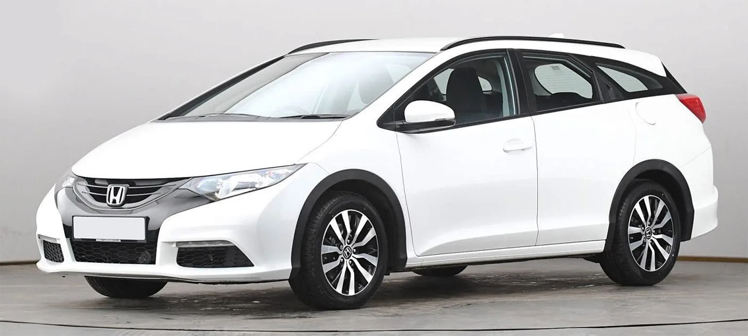 2014 Honda Civic Tourer 1.6 i-DTEC S (UK) front view