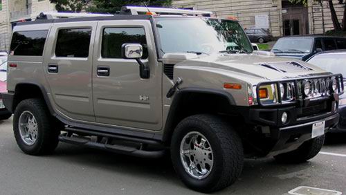 Hummer H2, a model sold in Russia in 2009
