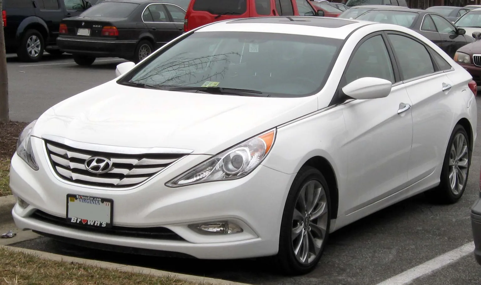 2011 Hyundai Sonata photographed in January 2011.