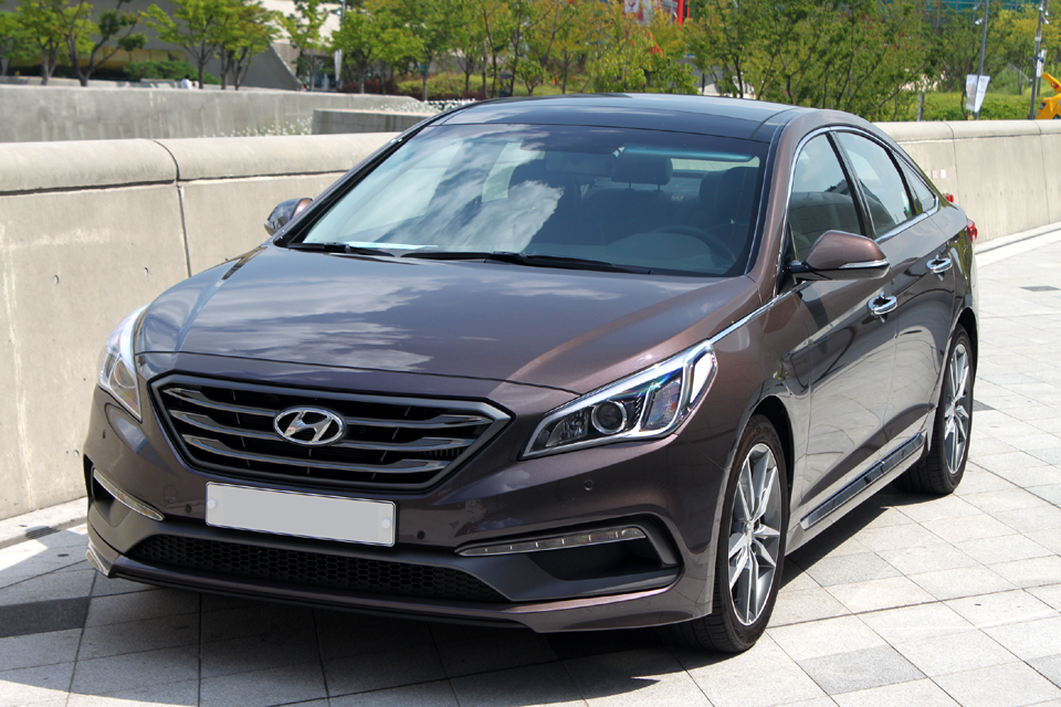 2015 Hyundai Sonata Eco 1.6 Turbo, front side view