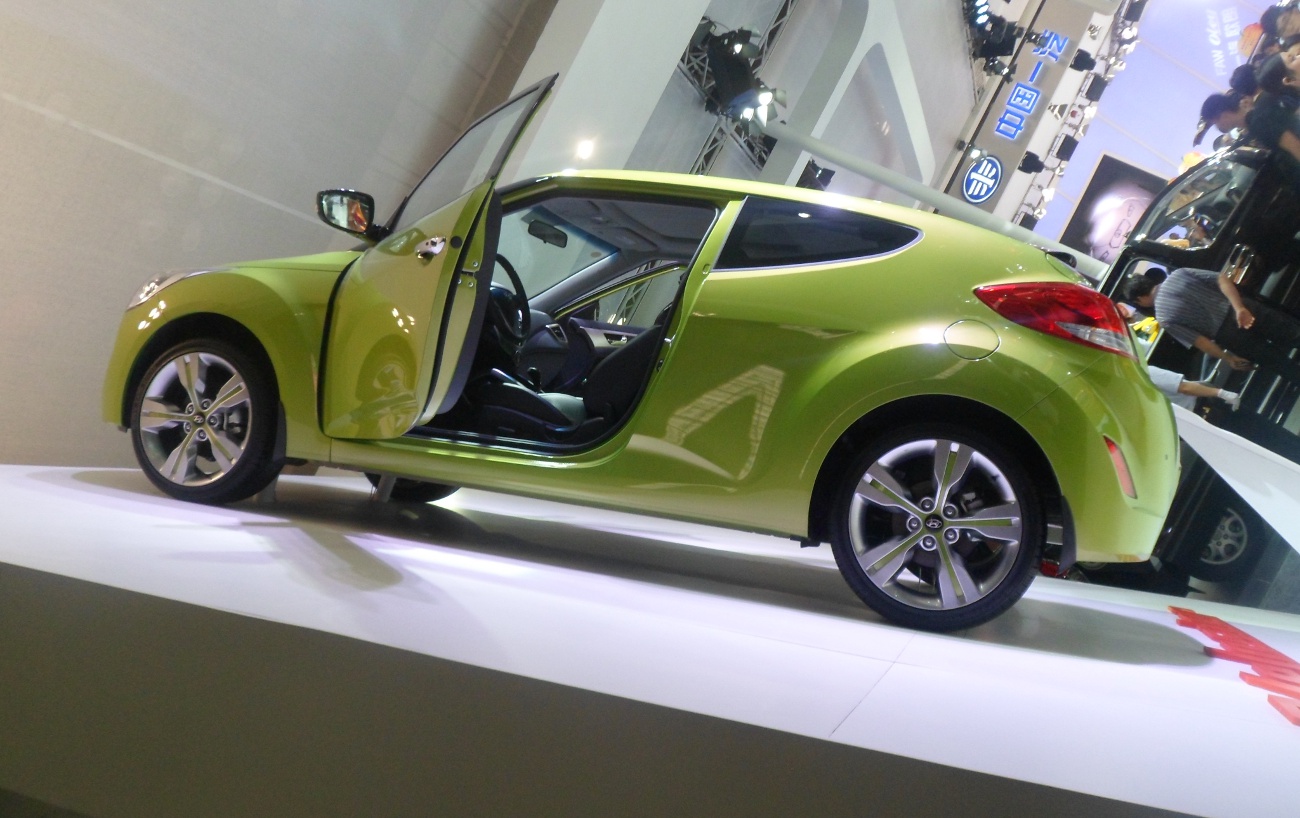 2012 Hyundai Veloster FS at Auto Chongqing, June 2012