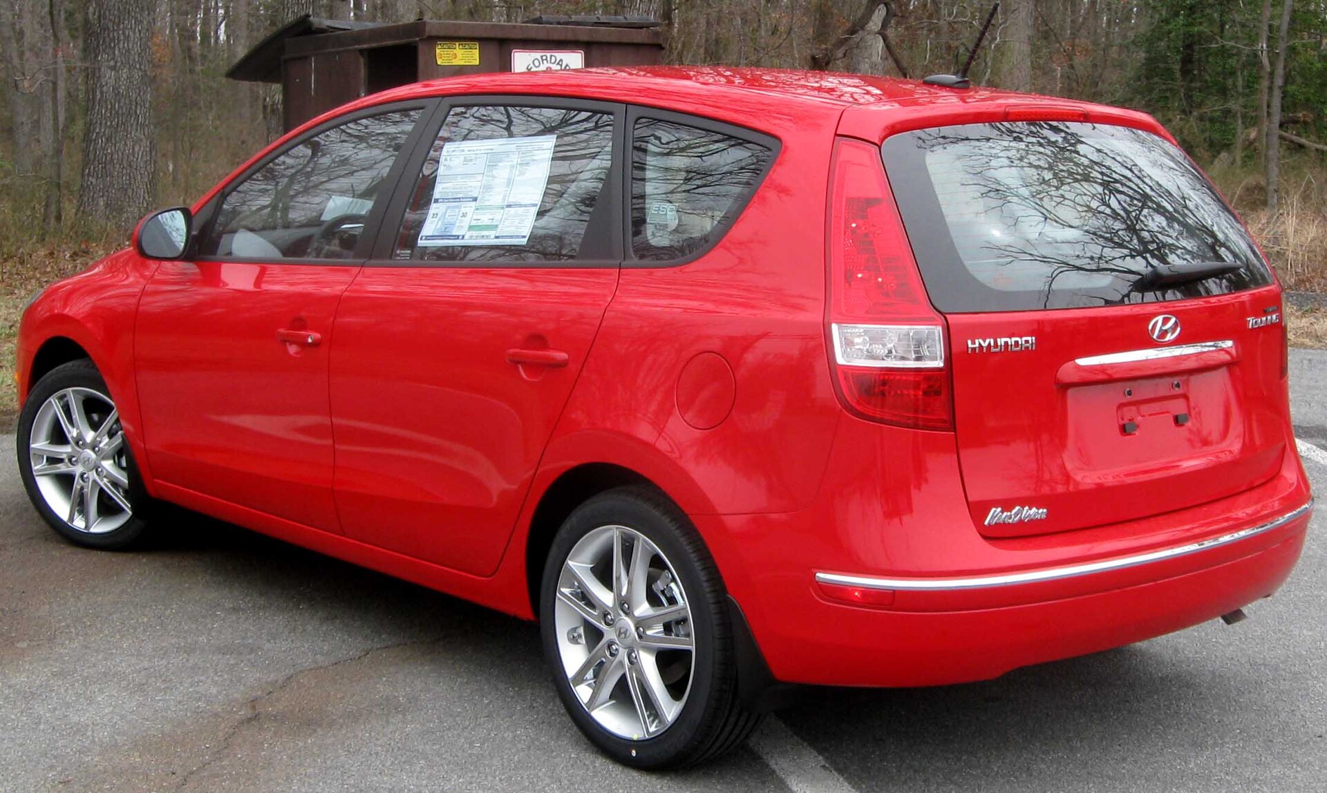 2009 Hyundai Elantra Touring, rear view