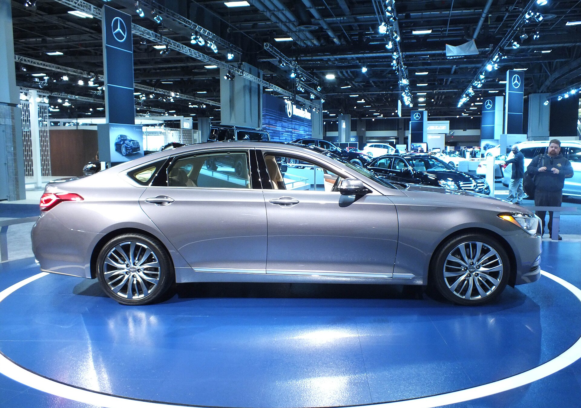 2014 Hyundai Genesis (U.S. model)