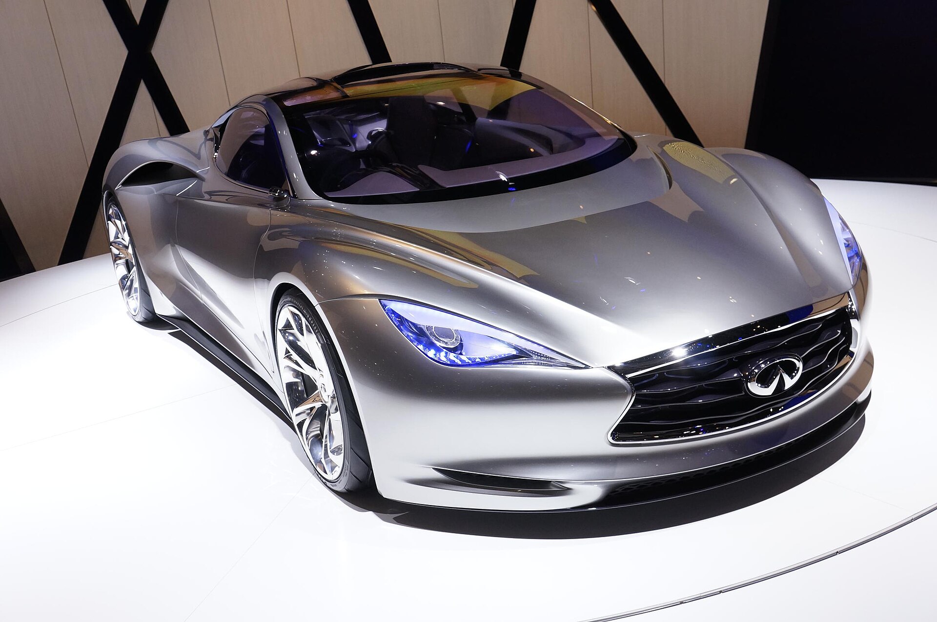 Infiniti EMERG-E at the 2012 Geneva Motor Show