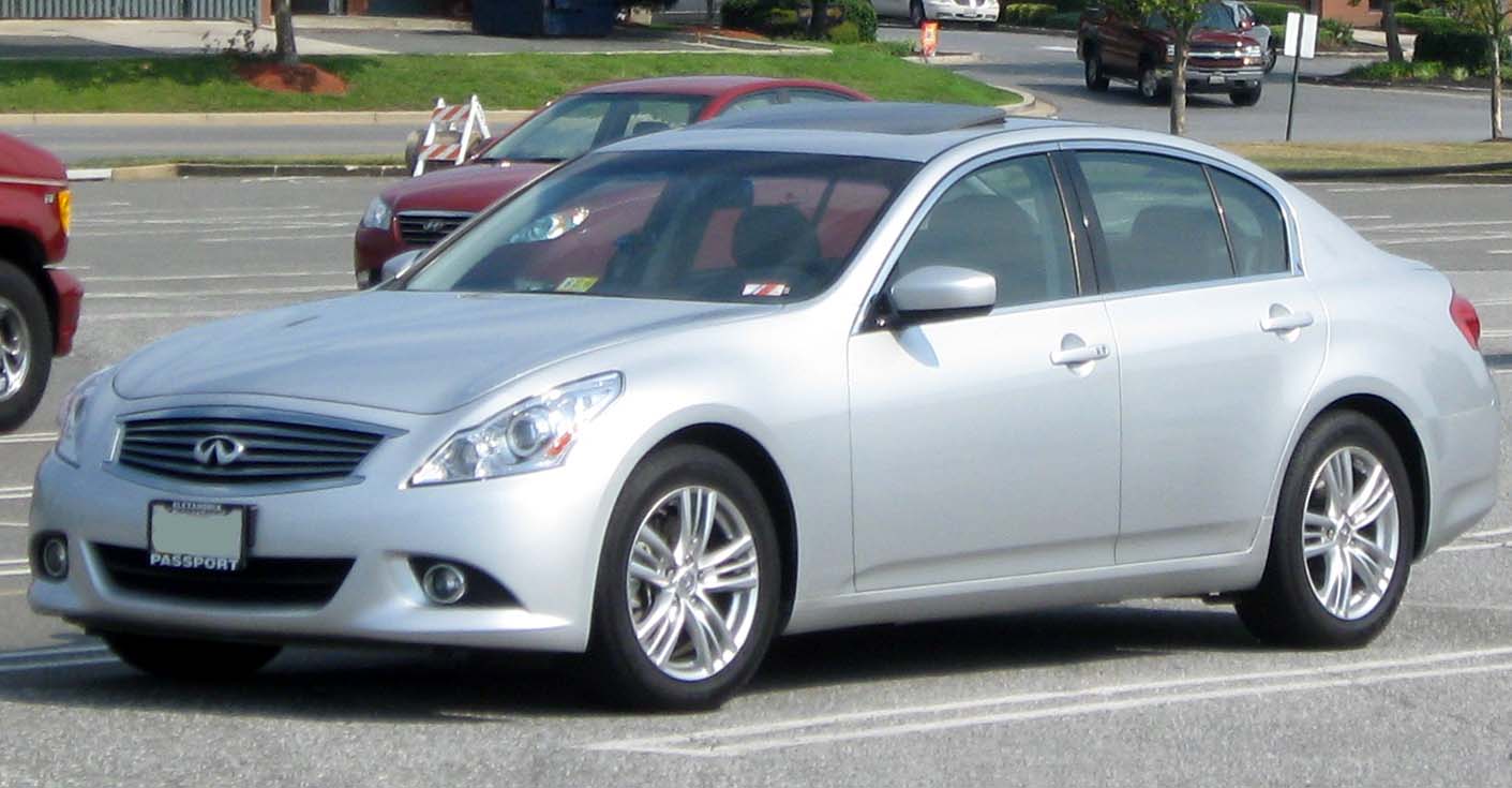 2010-2011 Infiniti G sedan (V36 generation)