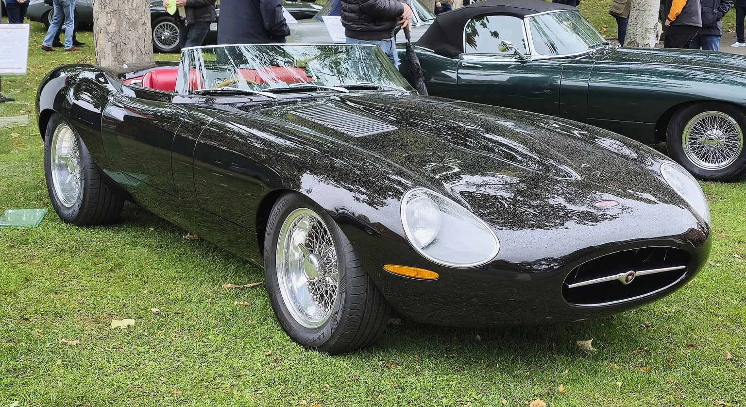 1965 Jaguar E-Type Speedster by Eagle