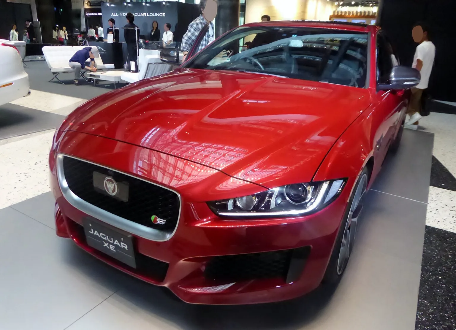 Jaguar XE S (X760) front view