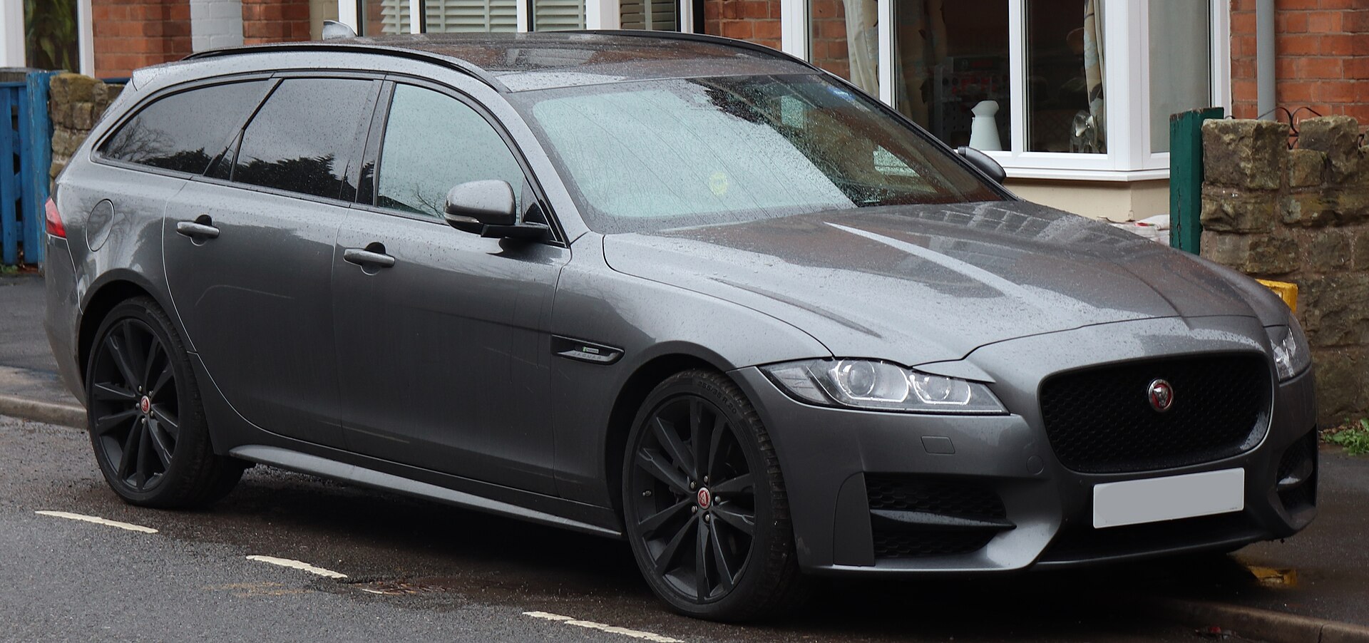 2017 Jaguar XF R-Sport Diesel AWD Automatic 2.0