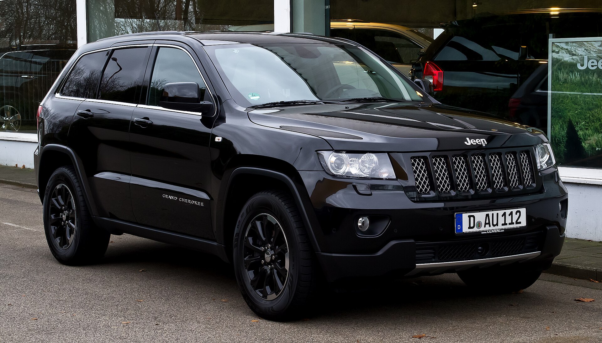 Jeep Grand Cherokee 3.0 CRD S-Limited (WK) front view, 2012