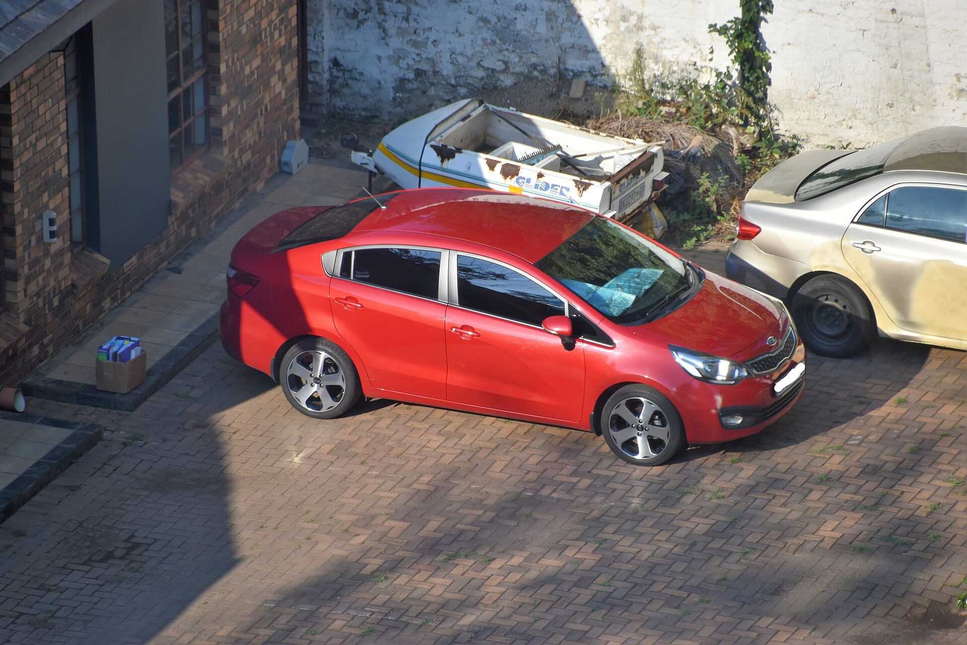 2012 Kia Rio 1.4 Tec, third-generation five-door hatchback