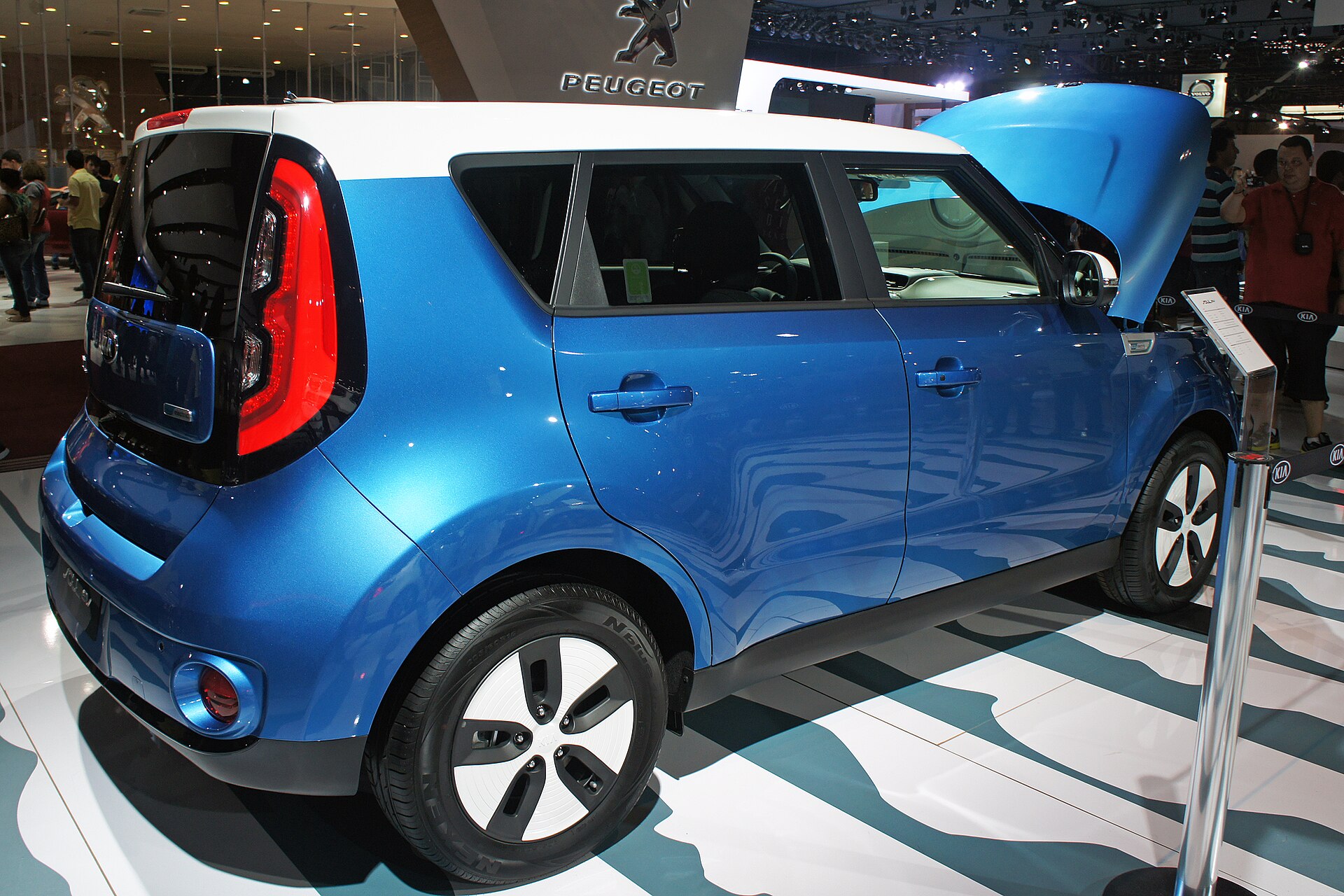 2014 Kia Soul EV at the Geneva Motor Show