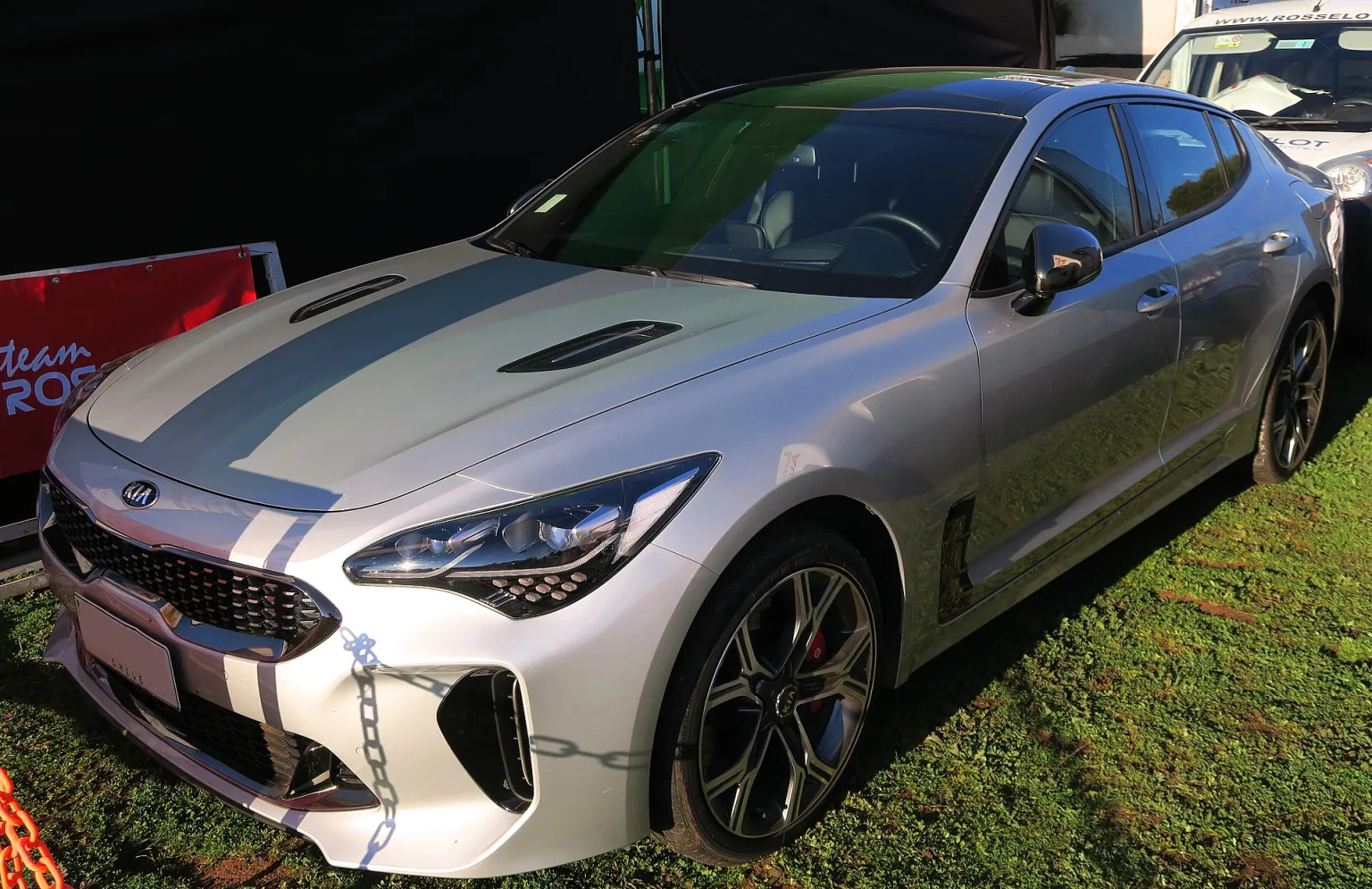 2018 Kia Stinger GT, front view