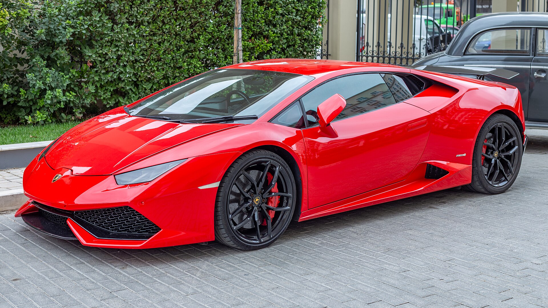 2015 Lamborghini Huracán near Grand Hotel Palace, Thessaloniki