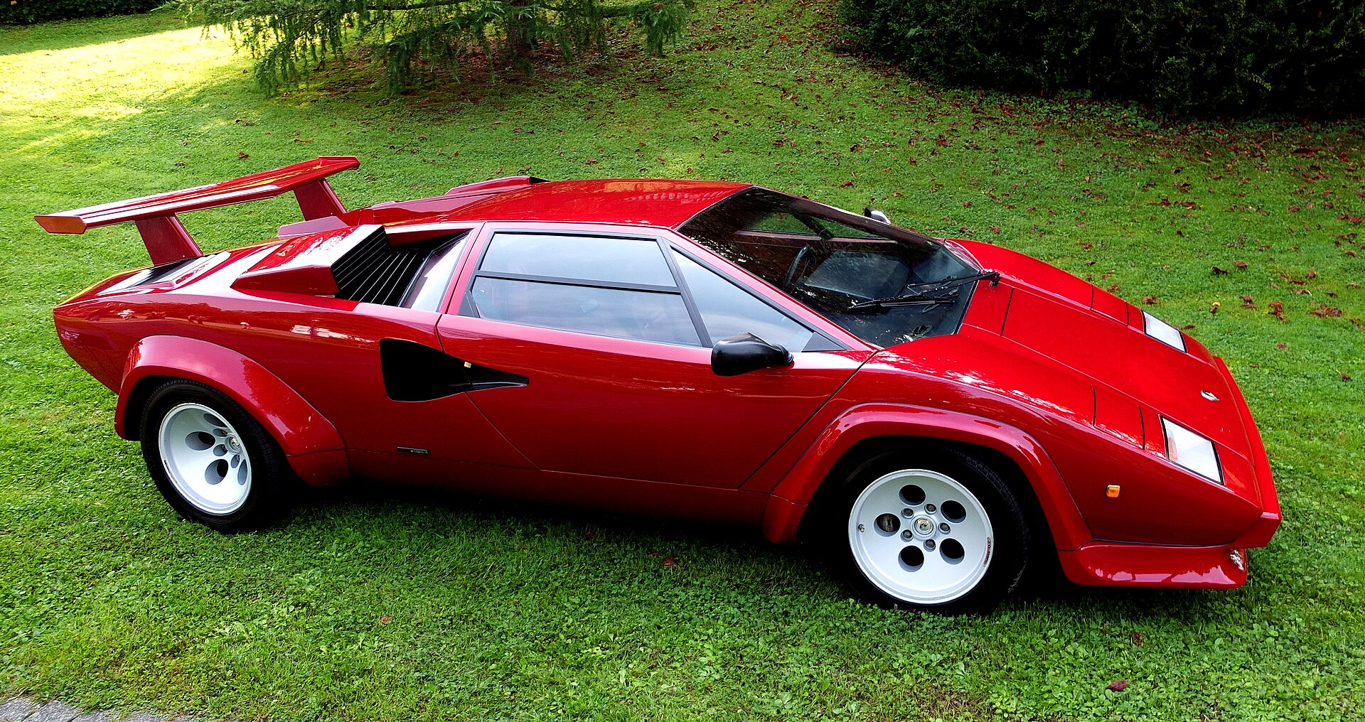Lamborghini Countach LP 5000S from 1983