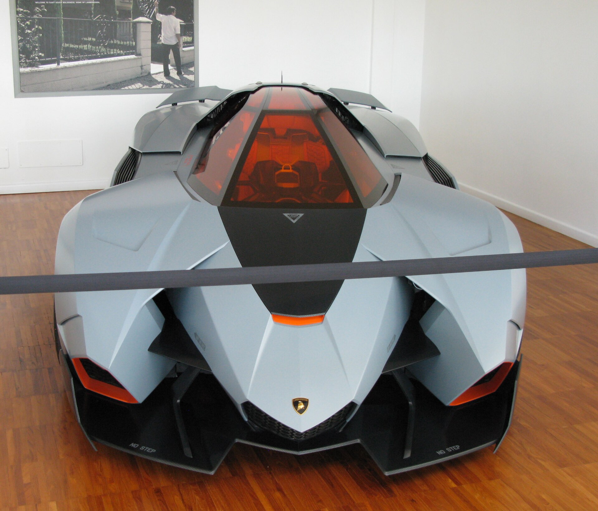 Lamborghini Egoista front view