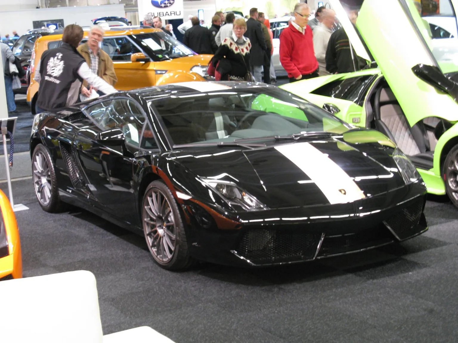 Lamborghini Gallardo in silver, matching the article's subject.