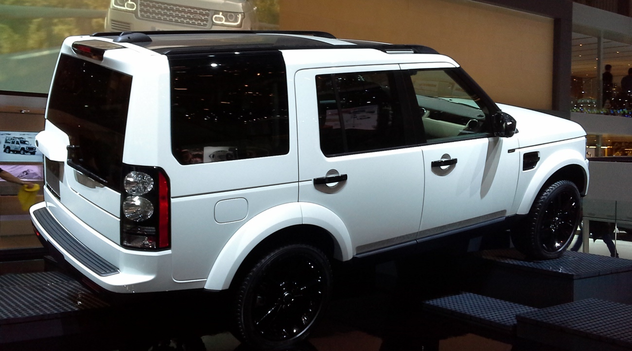 2014 Land Rover Discovery IV facelift at Geneva Motor Show
